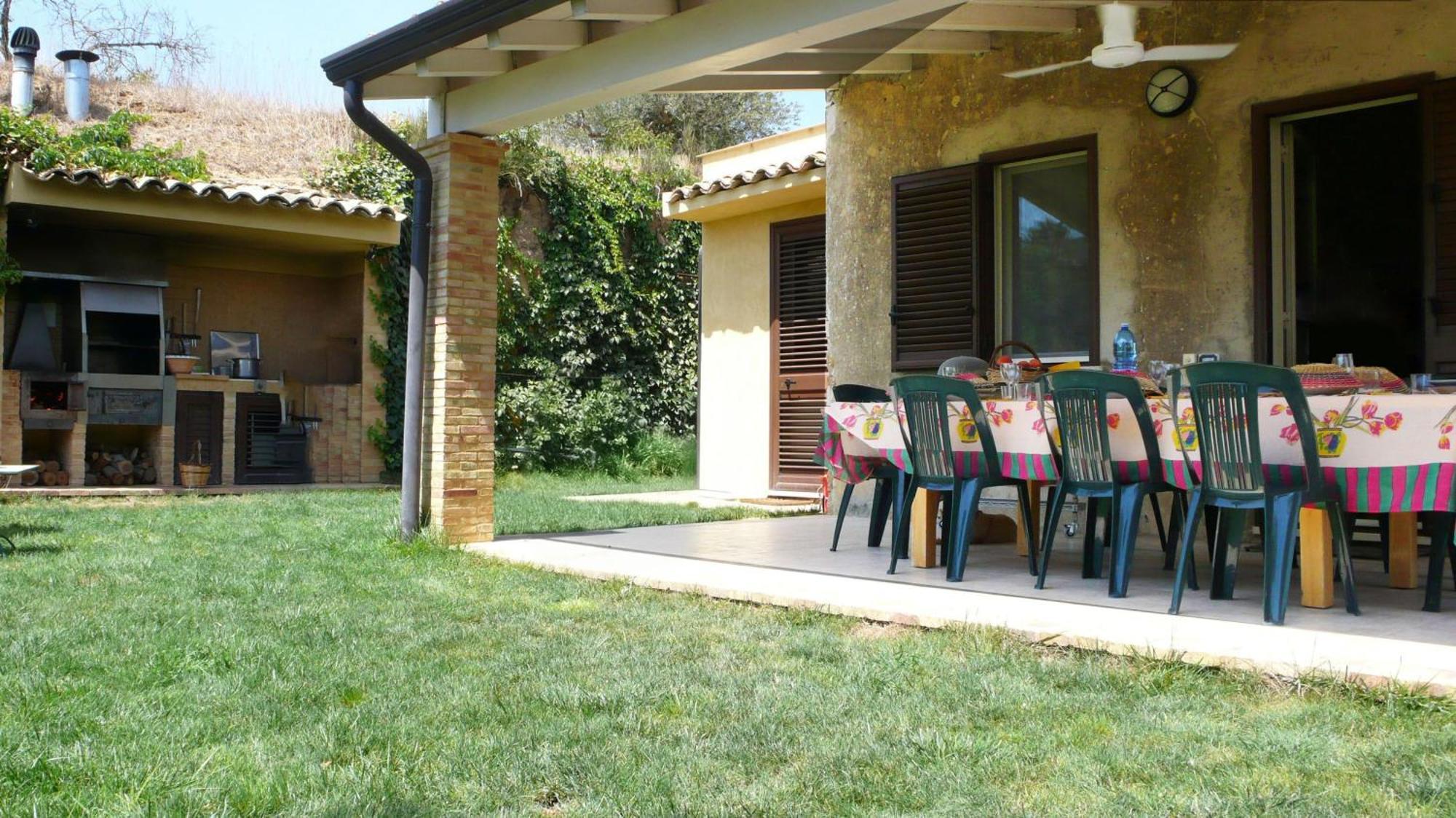 Tenuta Bartoli Maison De Charme Villa Mazzarino Exterior photo