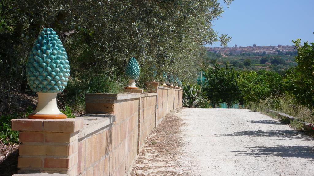 Tenuta Bartoli Maison De Charme Villa Mazzarino Exterior photo