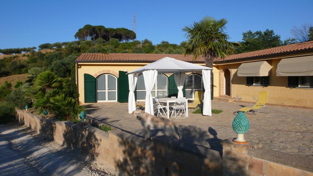 Tenuta Bartoli Maison De Charme Villa Mazzarino Room photo